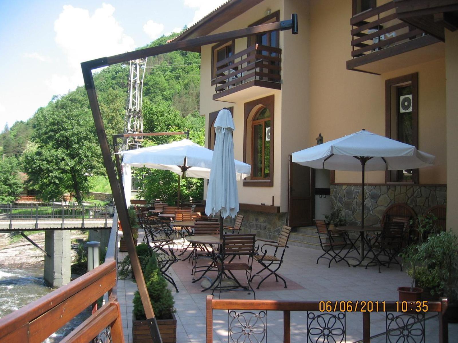 Семеен Хотел Федора Ribaritsa Exterior foto